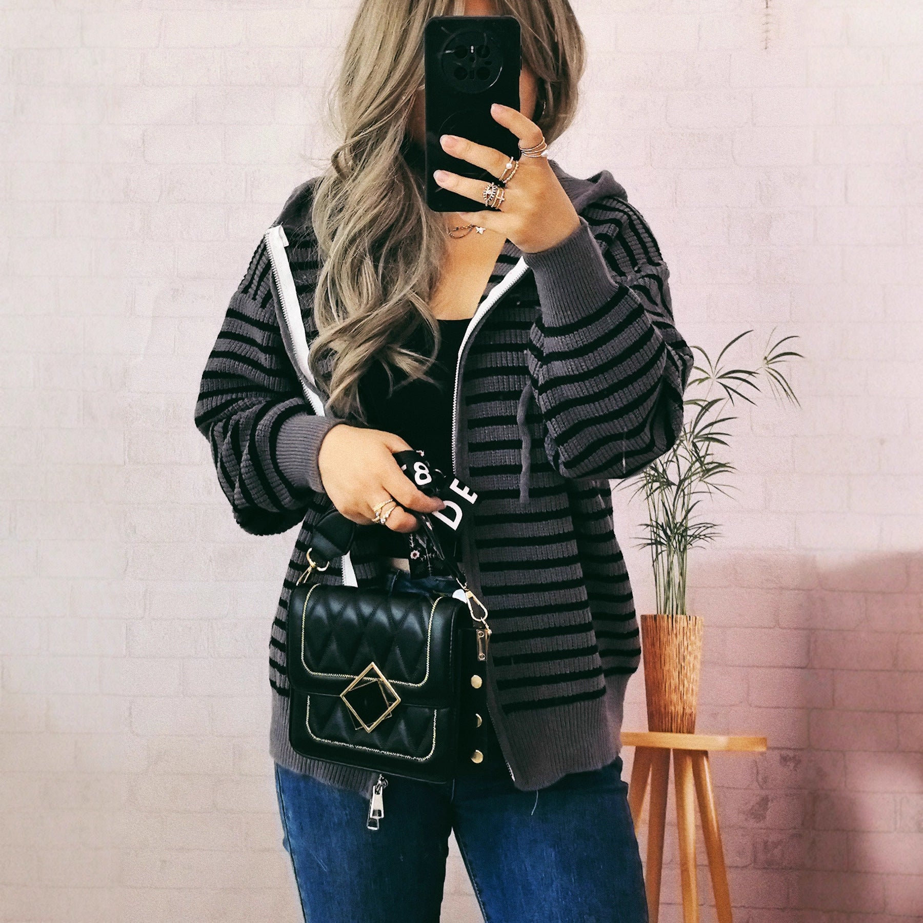 Damen Sportlicher Hoodie mit Streifenmuster und lässigem Schnitt WW