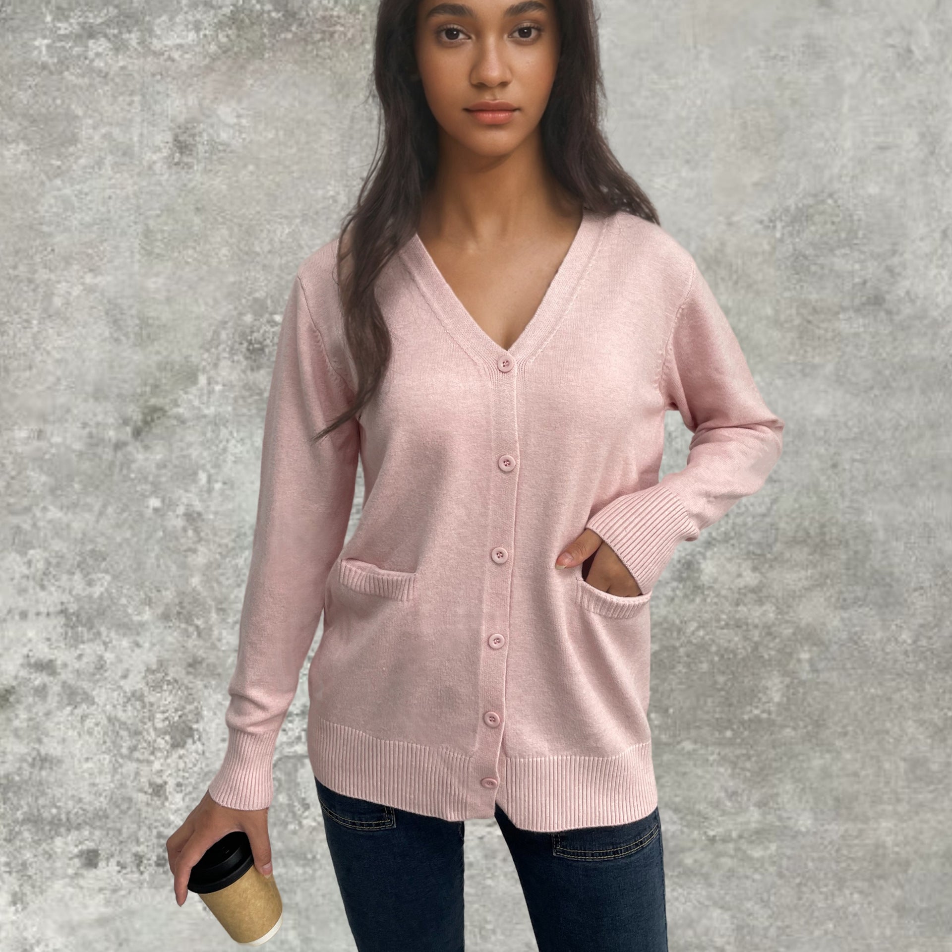 Damen Strickcardigan mit Knopfdetails und tiefen Taschen WW