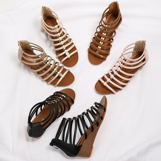 Damen Riemchen-Wedgesandalen mit eleganten Schmuckdetails WW