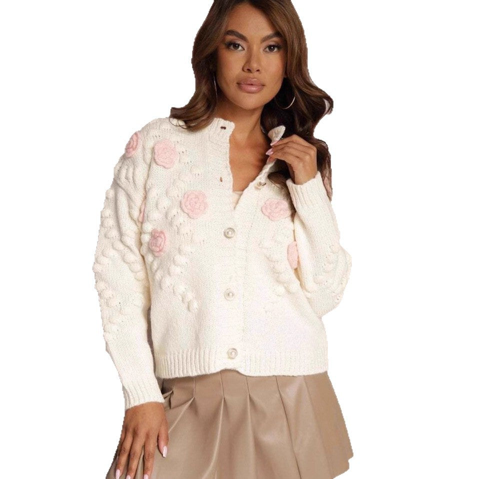 Damen Strickjacke mit floralen Details und Knopfverschluss WW