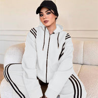 Damen Sportlicher Jumpsuit mit hohem Kragen und seitlichem Reißverschluss WW