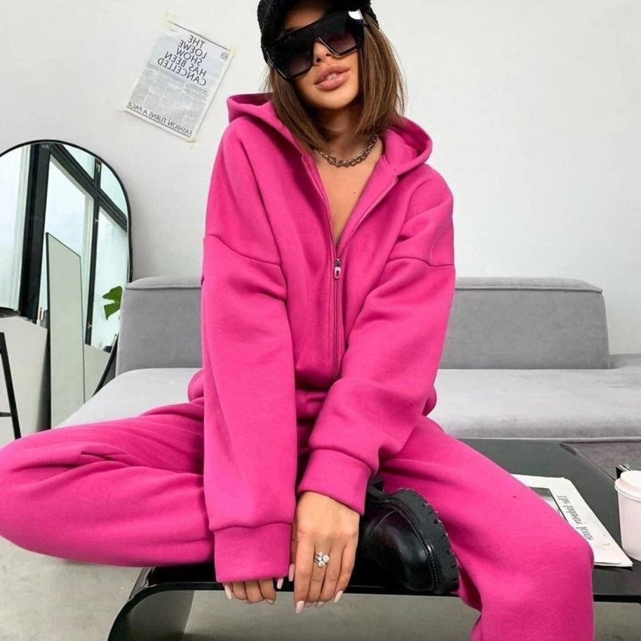 Damen bequemer Fleece-Jumpsuit mit Kapuze und seitlichem Reißverschluss WW