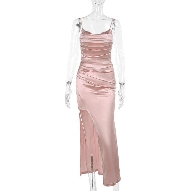 Damen Elegantes Satin Abendkleid mit raffinierter Drapierung und hohem Schlitz W&W