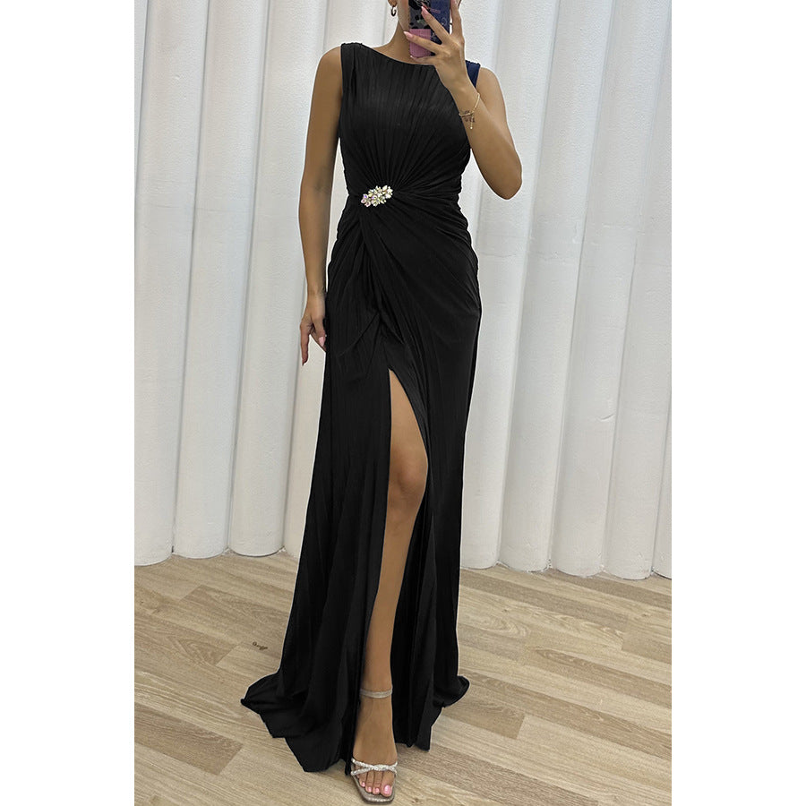 Damen Abendkleid mit eleganter Drapierung und schulterfreier Optik WW