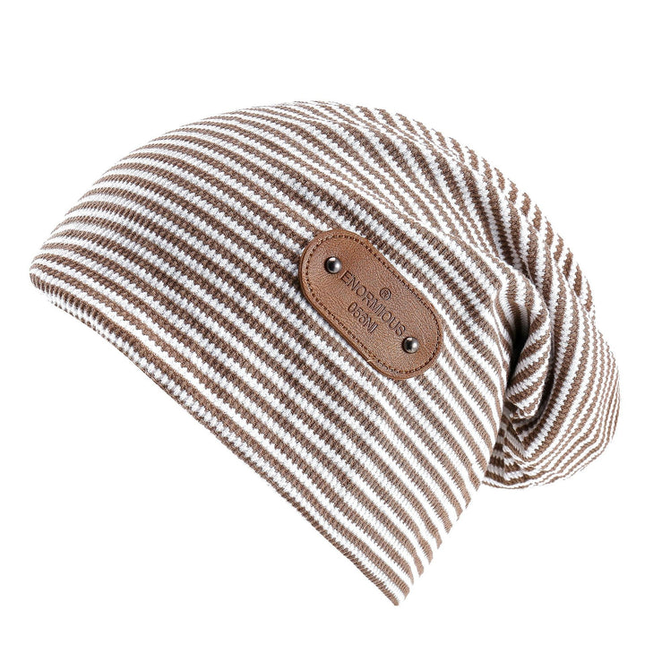 Damen Beanie-Mütze aus weich gestricktem Material mit modischem Streifenmuster W&W Mode