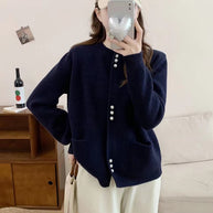 Damen Strickjacke mit eleganten Perlenknöpfen WW