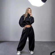 Damen sportliches Oversized Hoodie-Set mit hochschließendem Kragen und Gummizug WW