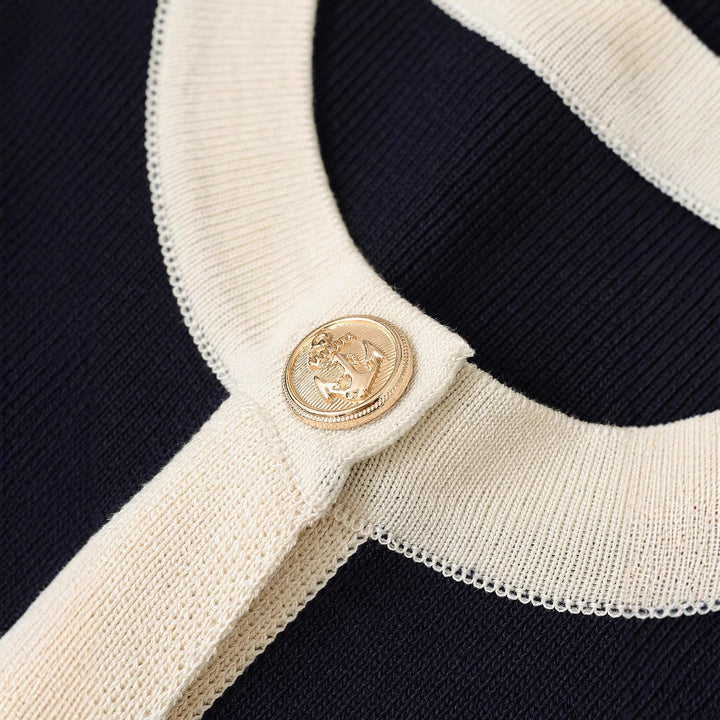 Damen Kurzarm Strickoberteil mit dekorativen Knöpfen und modernem Design W&W Mode