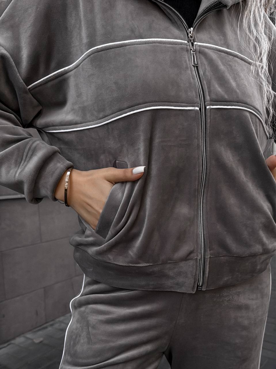 Damen Sportliches Fleece-Set mit Reißverschluss und Kapuze WW