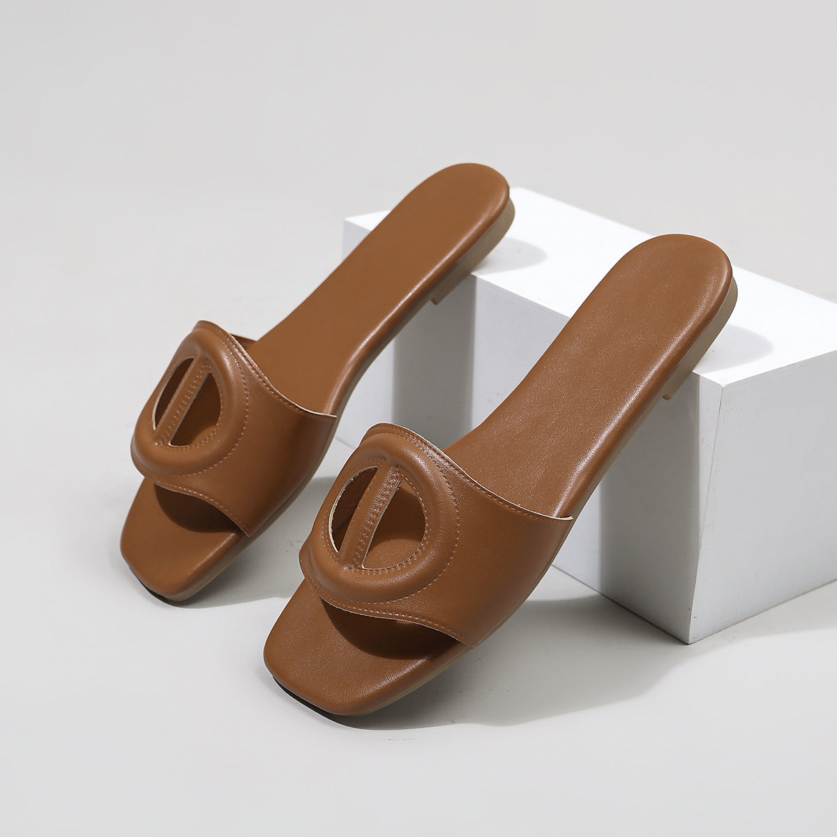 Damen Schlappen im minimalistischen Design WW