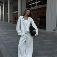 Damen bequeme und lässige Kapuzenjacke mit weitem Schnitt und passenden Jogginghosen WW