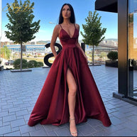Damen Abendkleid mit aufregendem Beinschlitz und elegantem V-Ausschnitt WW