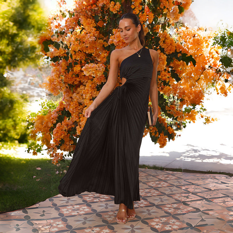 Damen Lange Plisseekleid mit asymmetrischem Schnitt W&W Mode