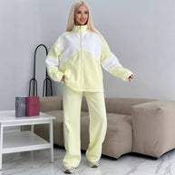 Damen sportliches Zweiteiler-Set mit hochschließendem Reißverschluss und weichem Material WW