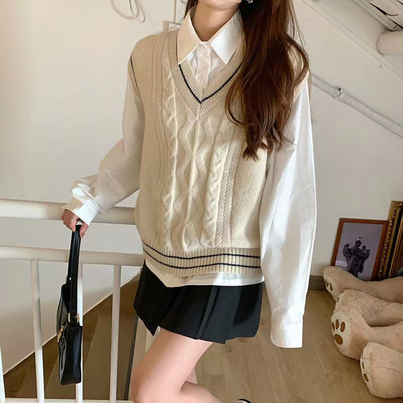 Damen Strickpullover mit V-Ausschnitt und geometrischem Zopfmuster WW