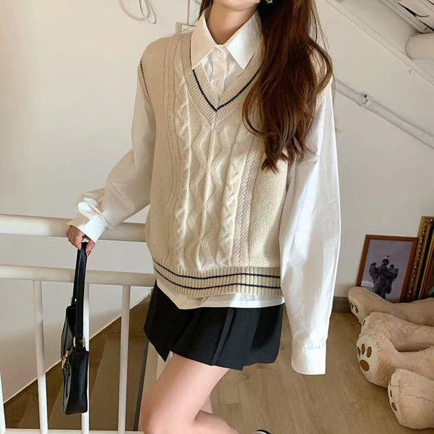 Damen Strickpullover mit V-Ausschnitt und geometrischem Zopfmuster WW