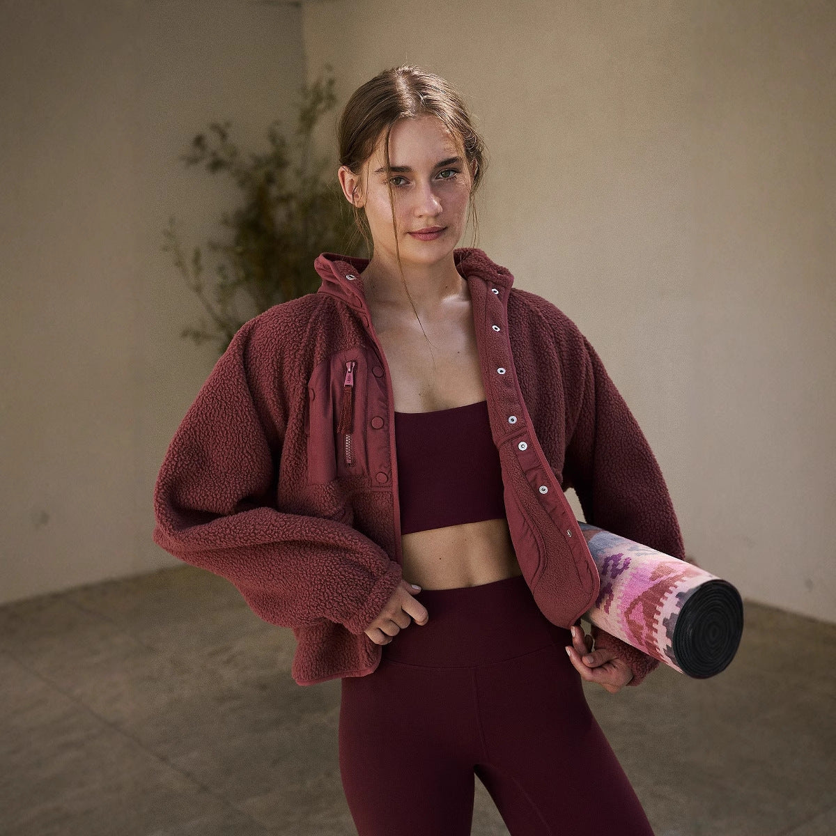 Damen Sportliche Fleecejacke mit praktischen Taschen WW