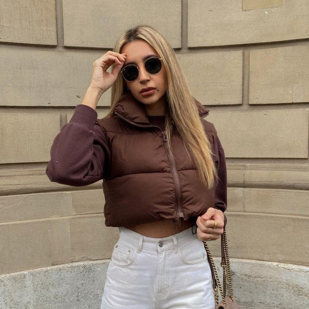 Damen Steppweste mit hohem Kragen und praktischen Taschen WW