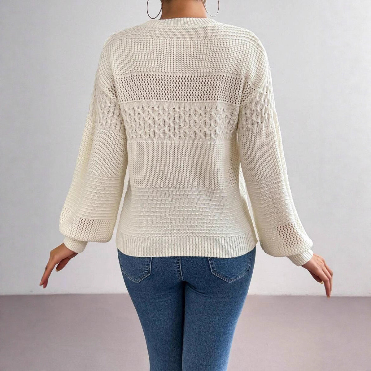 Damen Strickpullover mit modernem Lochmuster WW