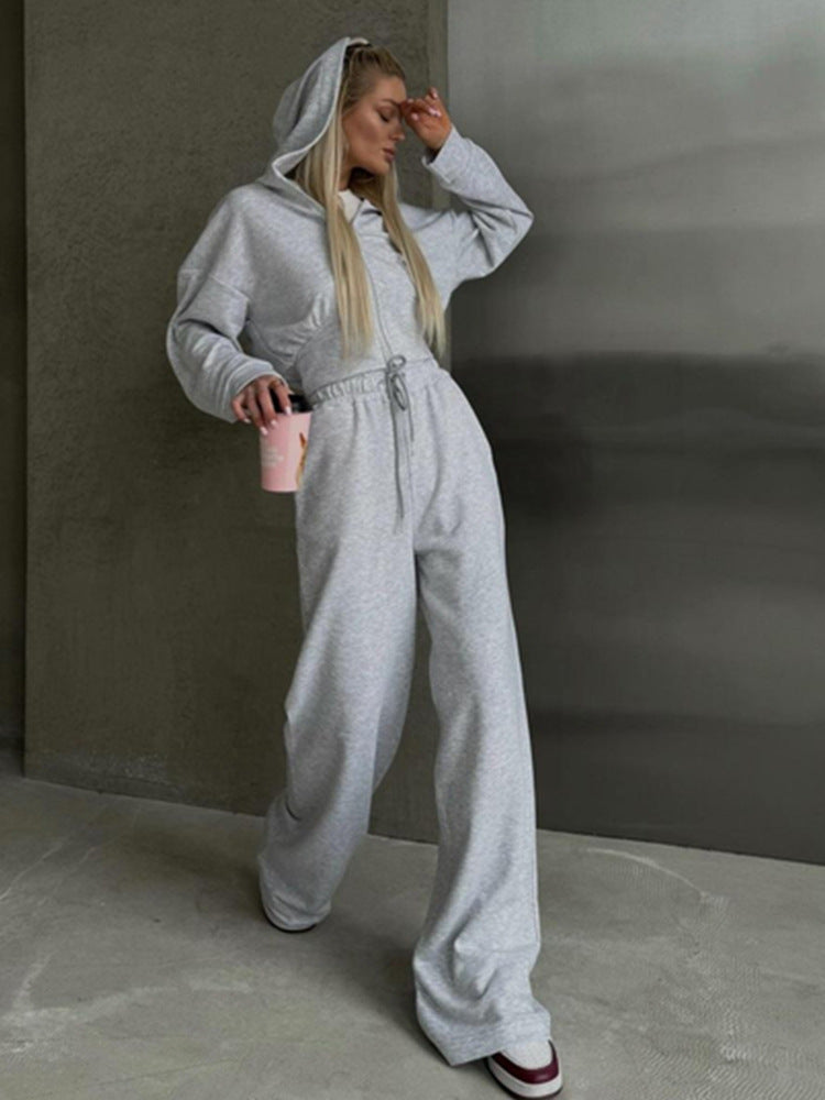 Damen sportliches Ensemble mit cropped Oberteil und weiten Hosen WW
