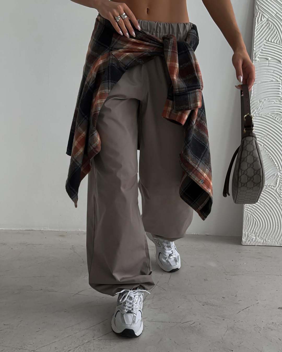Damen Bequeme und stylische High-Waist Freizeithose WW