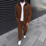 Herren Freizeitanzug mit modischem Streifenmuster und praktischen Taschen WW