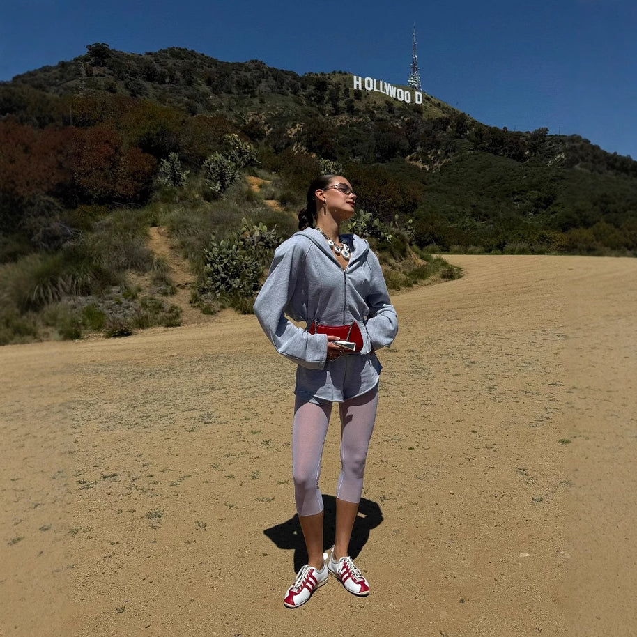 Damen Sportlicher Kapuzenjacke mit schmalem Bund und langen Ärmeln WW