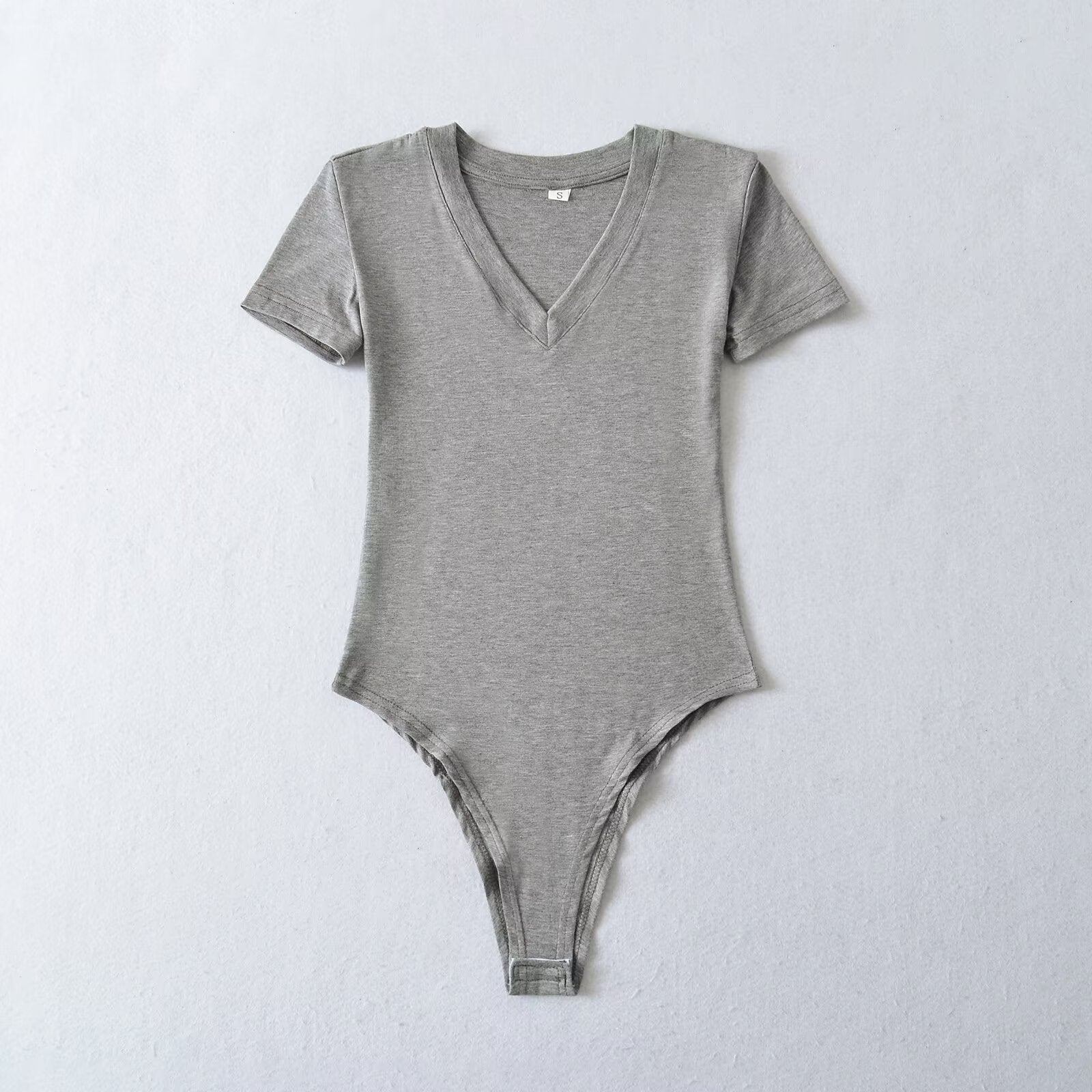 Damen Body mit tiefem V-Ausschnitt und kurzärmligem Design WW