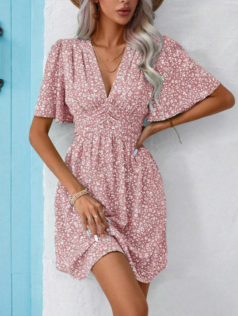 Damen Blumenkleid mit schickem V-Ausschnitt und voluminösen Ärmeln WW