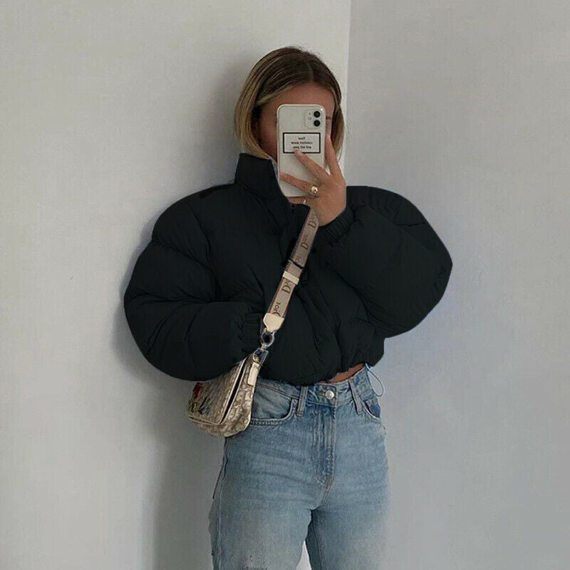 Damen Steppjacke mit hohem Kragen und kürzerem Schnitt WW