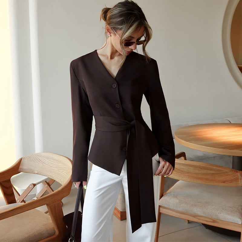Damen Wickelbluse mit Knopfdetails WW