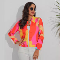 Damen sportliche Bomberjacke mit tierischem Print WW