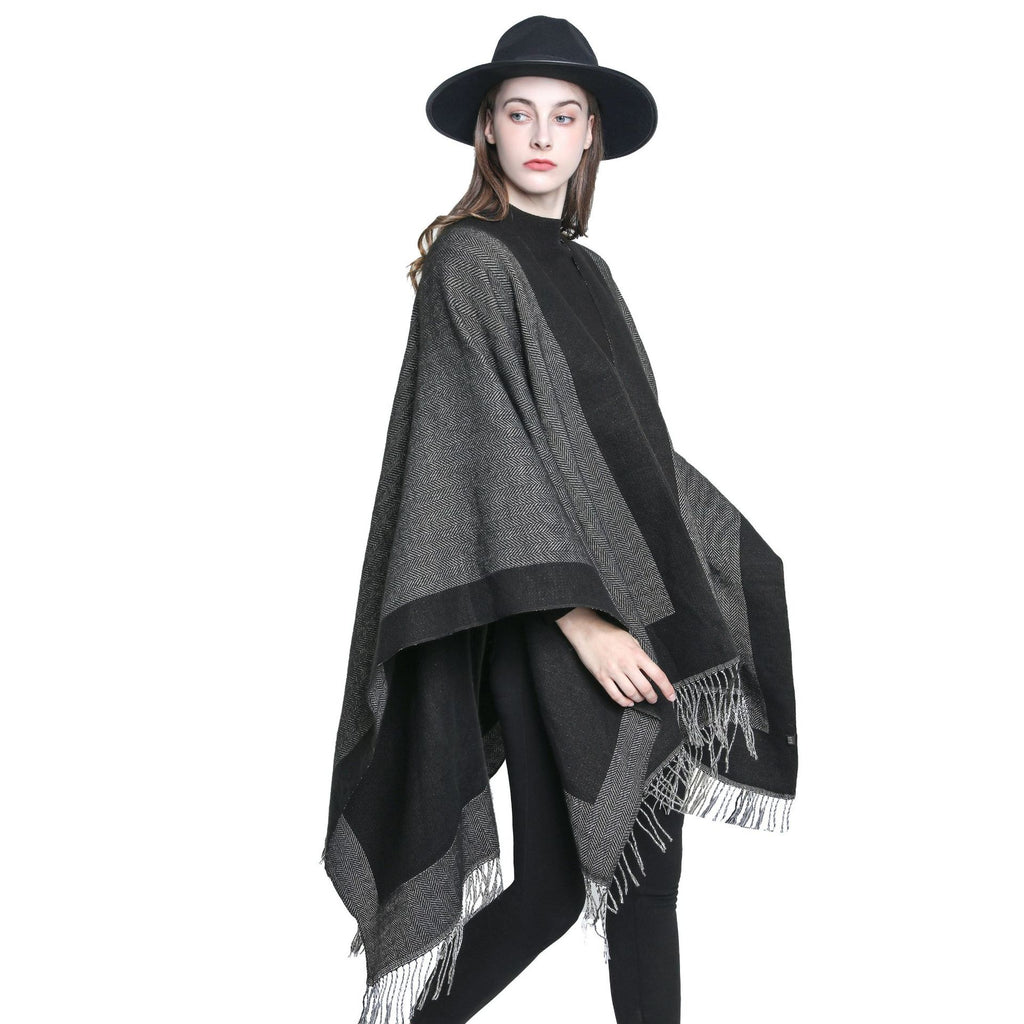 Damen Poncho mit kunstvollem Fransen-Design und feinen Details WW