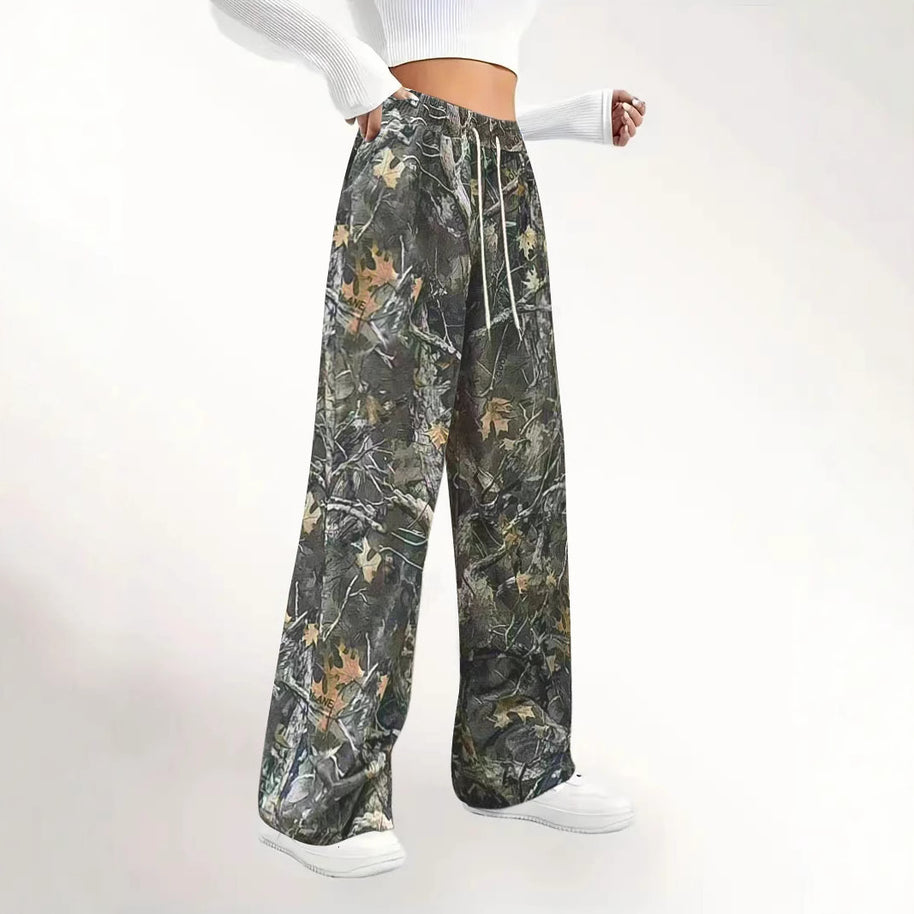 Damen Bequeme Cargohose im angesagten Camouflage-Design WW