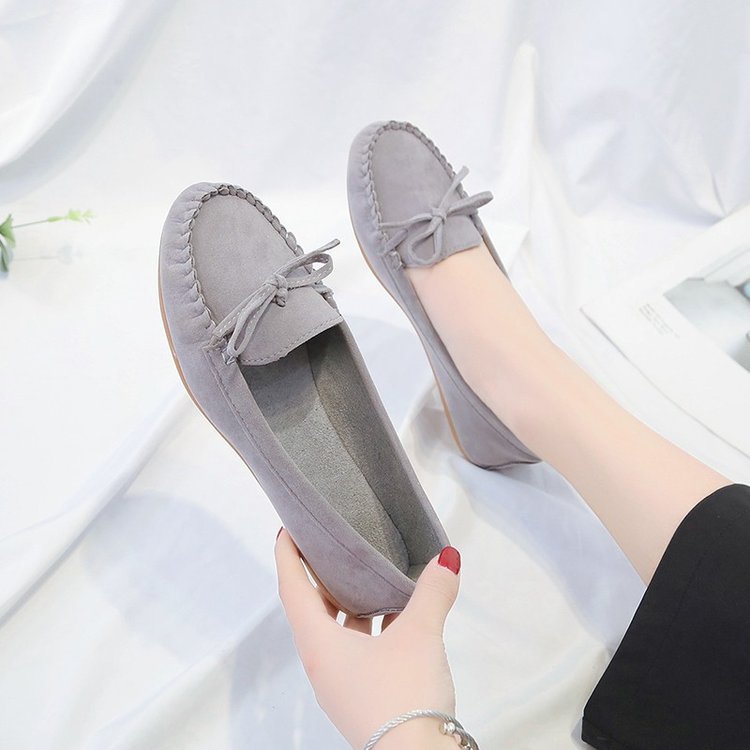 Damen Mokassins mit eleganter Ziernaht und weichem Veloursleder W&W Mode