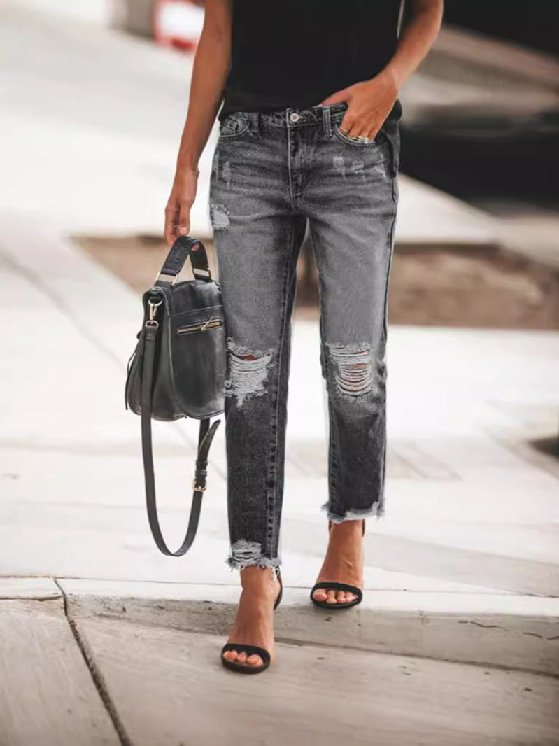 Damen Ripped Denim-Jeans mit lässigem Schnitt und ausgefranstem Saum WW