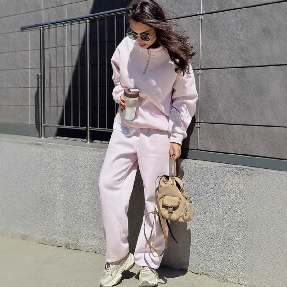 Damen Relaxed-Fit Trainingsanzug WW