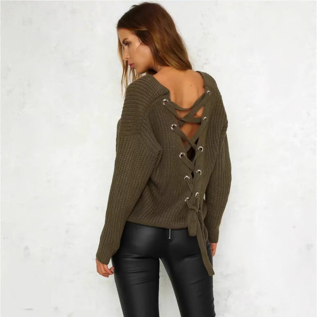Damen Strickpullover mit tiefem V-Ausschnitt und dekorativem Rückendesign WW