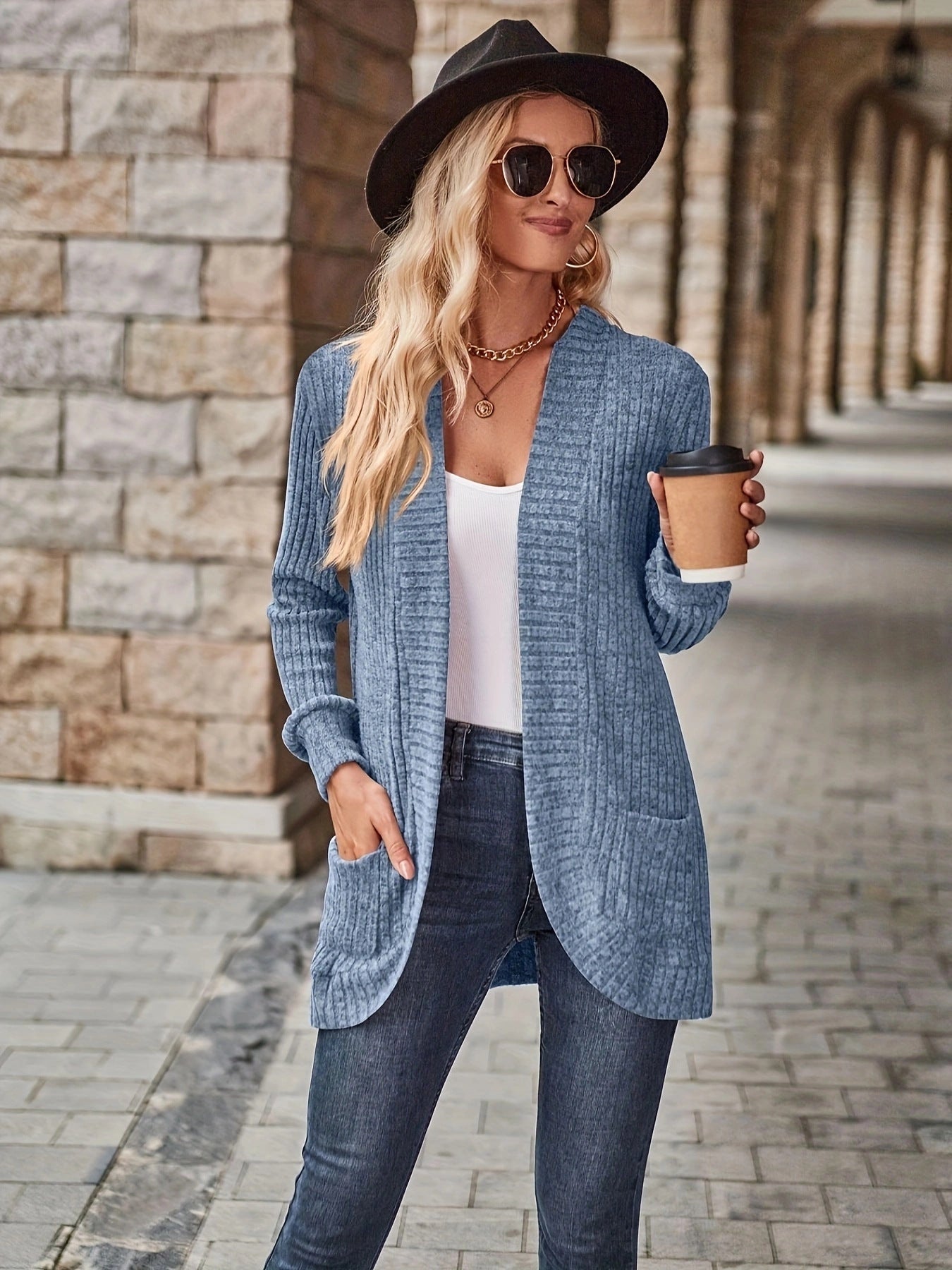 Damen Strickjacke mit strukturiertem Design und praktischen Taschen WW