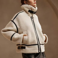 Damen Steppjacke mit hohem Kragen und Taschen WW