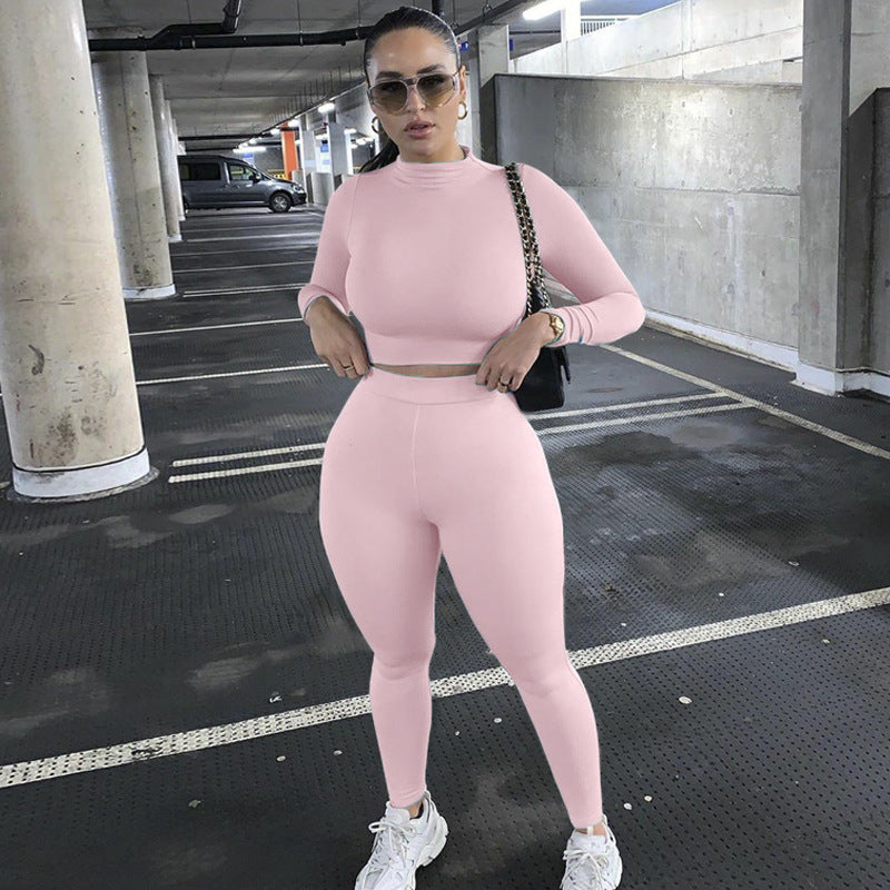 Damen Sportliches Set mit langem Oberteil und eng anliegender Hose WW