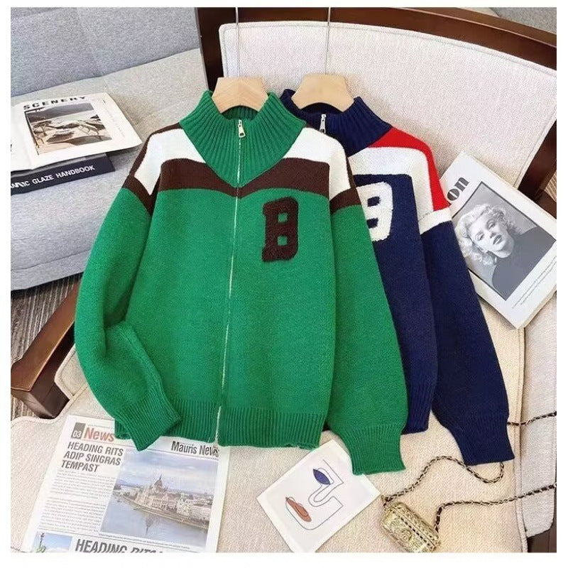 Damen Sportlicher Stehkragen-Strickpullover mit Reißverschluss und kontrastierenden Details WW