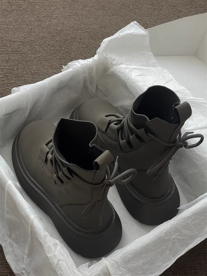 Damen derbe Stiefel mit grober Sohle
