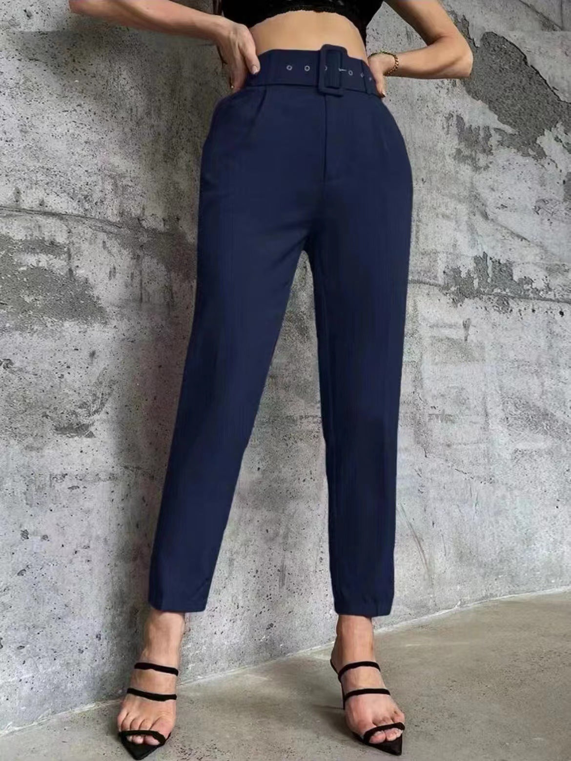 Damen weite Hochbundhose mit schickem Gürtel WW