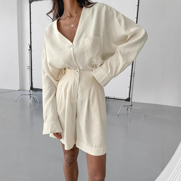 Damen bequemer Schlafanzug mit Knopfleiste und kurzen Hosen WW