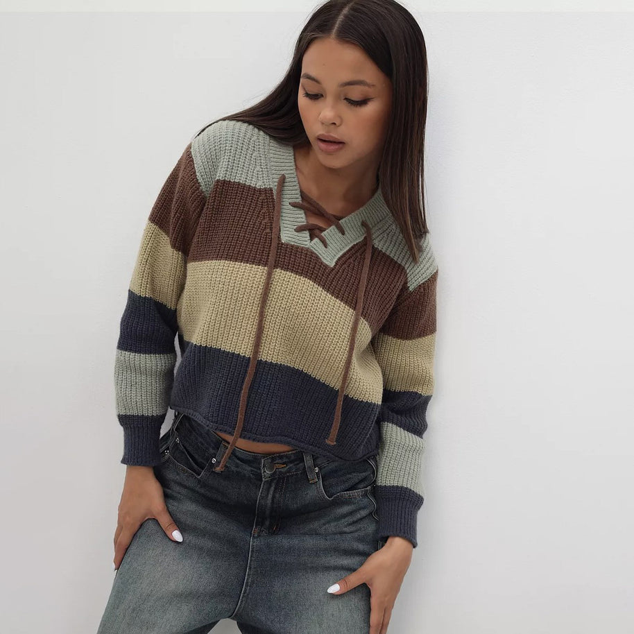 Damen Strickpullover mit lässigem V-Ausschnitt und dekorativem Schnürdetail WW