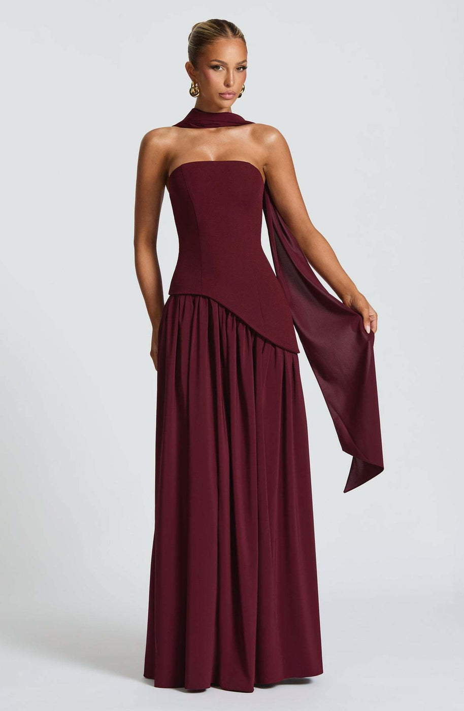 Damen Abendkleid mit asymmetrischem Schnitt WW