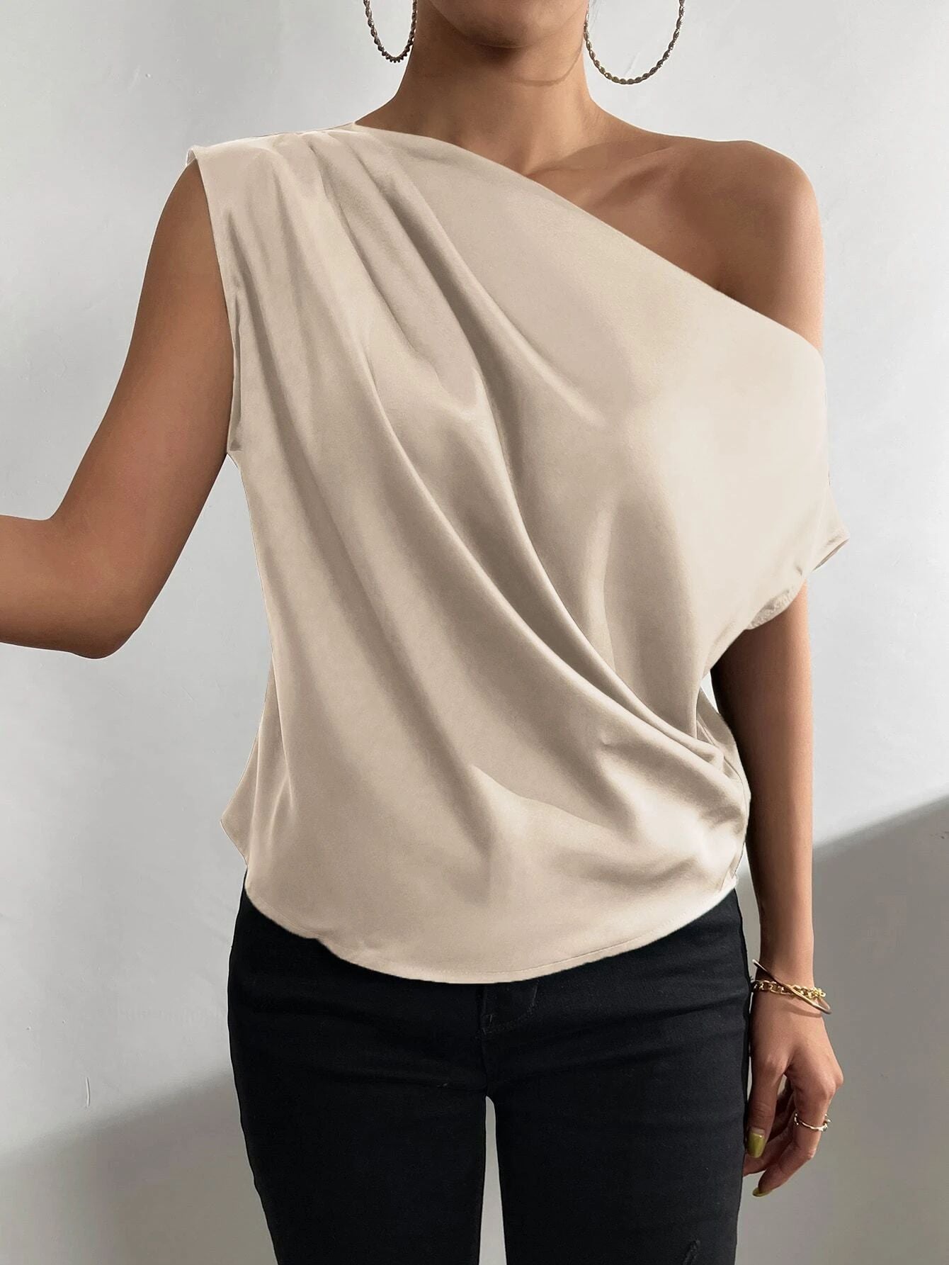 Damen asymmetrisches Top mit Drapierung und elegantem Schnitt WW