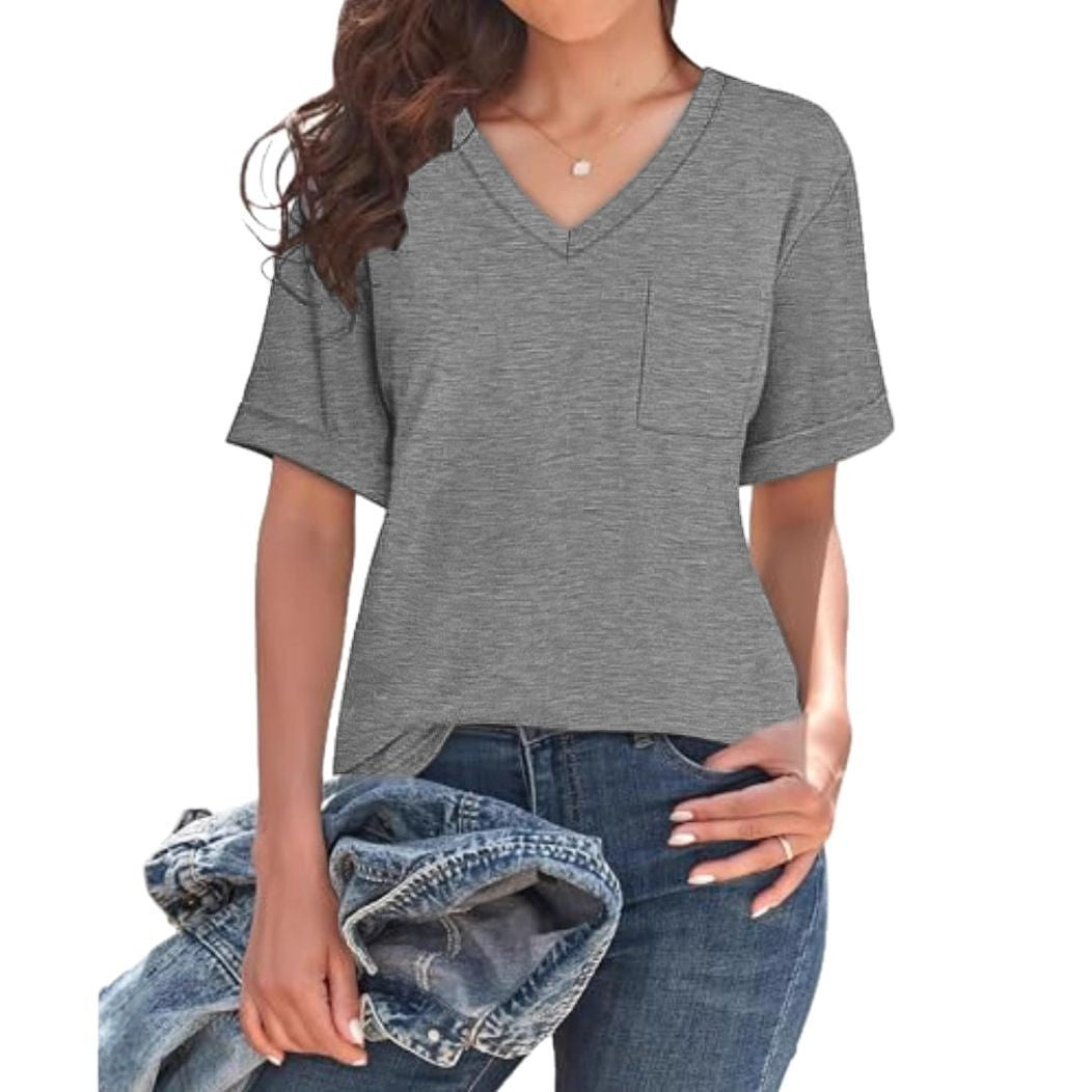 Damen V-Ausschnitt T-Shirt mit Taschen und lässiger Passform W&W Mode