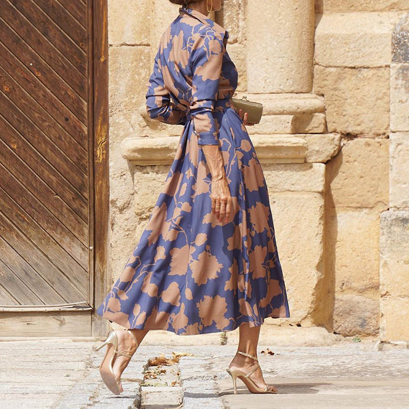 Damen Hemdblusenkleid mit floralem Muster und modernem Schnitt WW